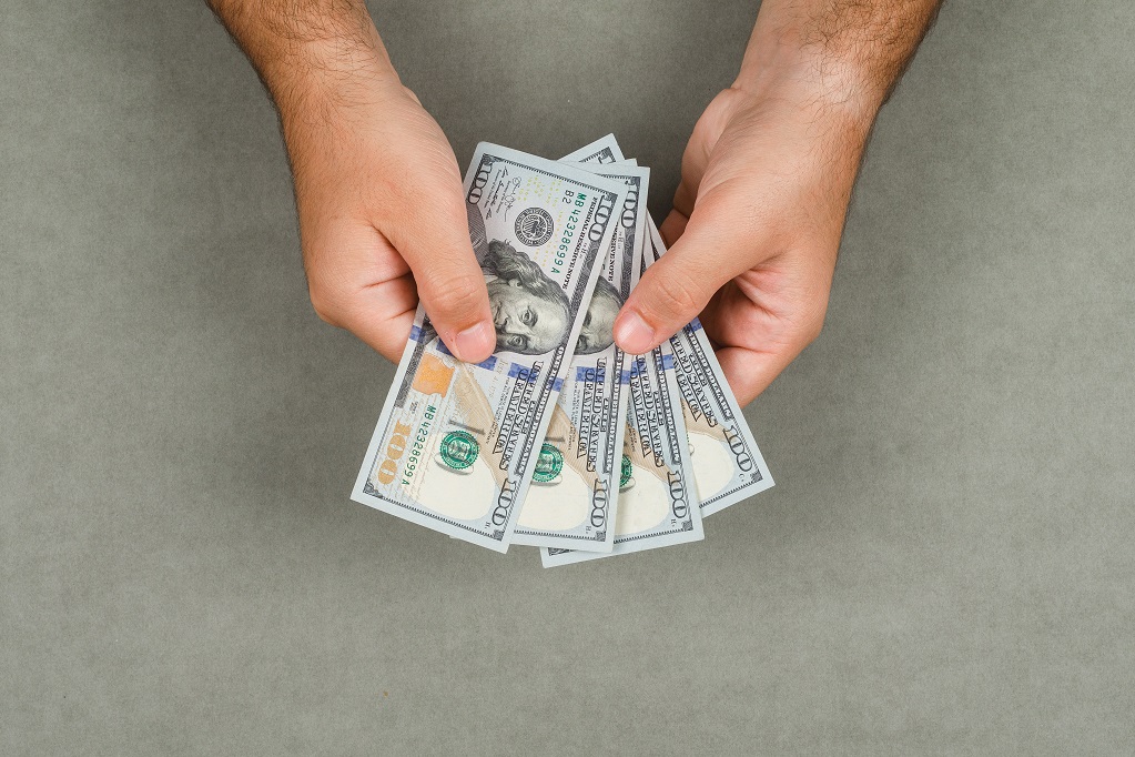 How Much To Tip a Cleaning Service Tipping Your Cleaning Lady