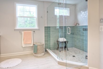 How to clean glass shower doors.