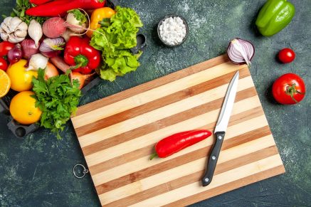 How to sanitize a wooden cutting board