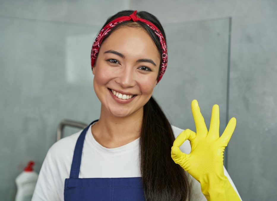 Why Hire a Cleaning Service?